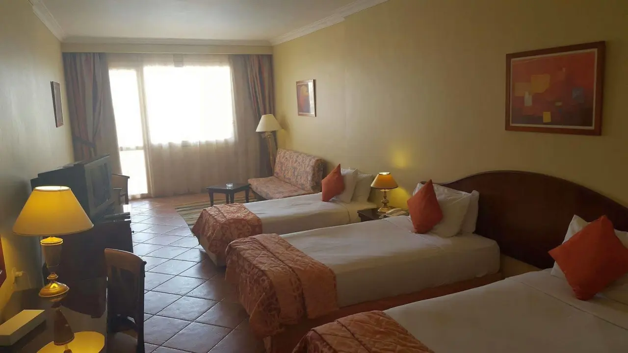 الفندق الوادى أكوا بارك - العين السخنة